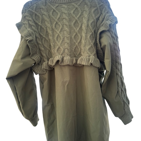 Green Cable Knit Cardigan with Zipper Front - Picture 2 of 2